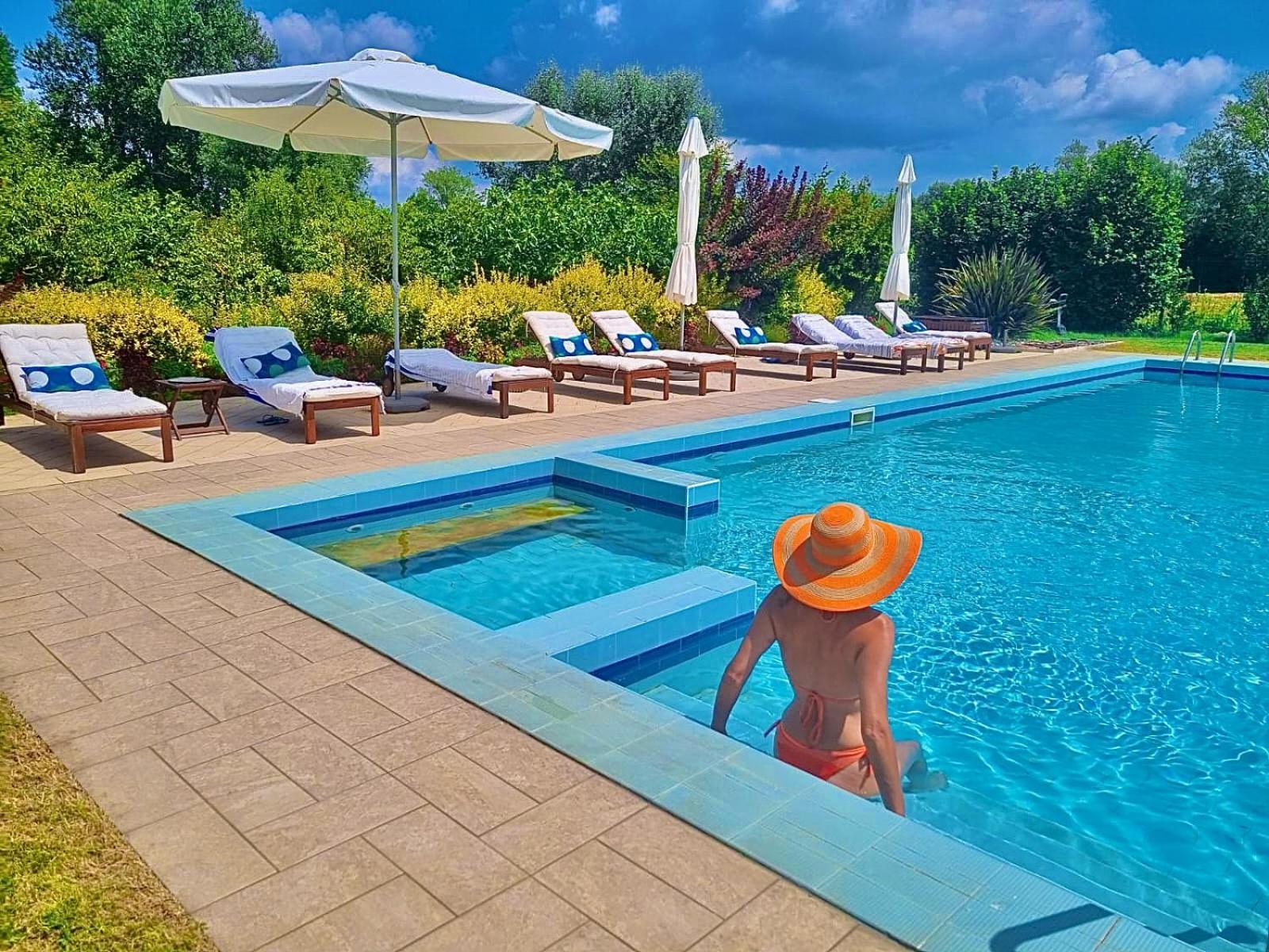 Ca' Leone - Sans Souci - Apartment With Pool Mira Exterior photo