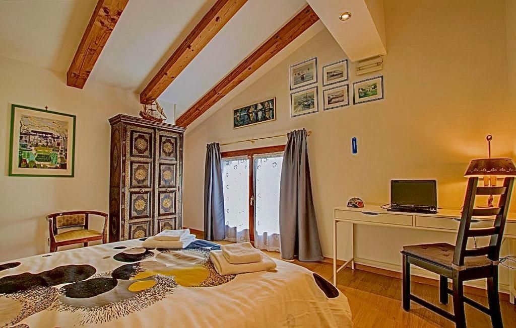 Ca' Leone - Sans Souci - Apartment With Pool Mira Exterior photo